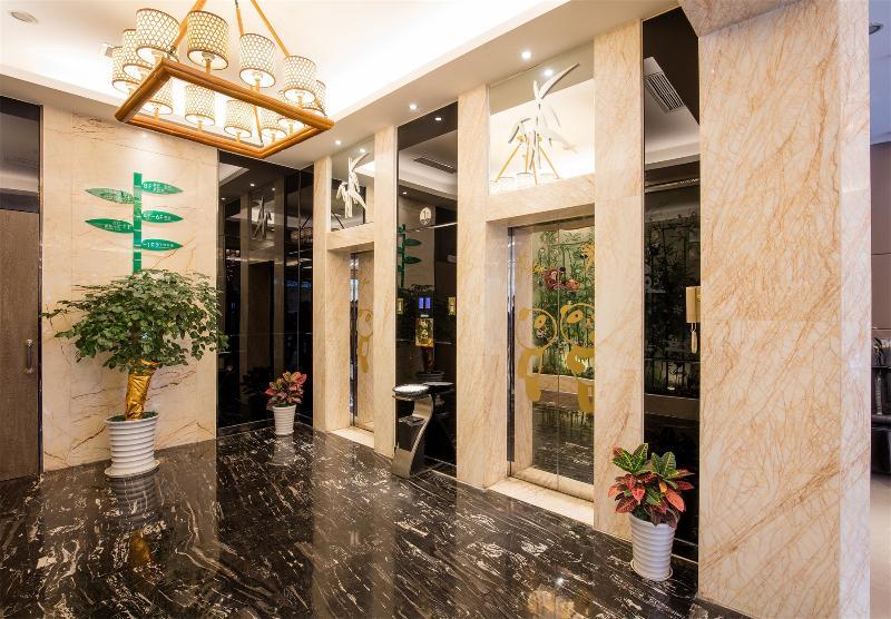 Chengdu Panda Prince Culture Hotel Exterior photo